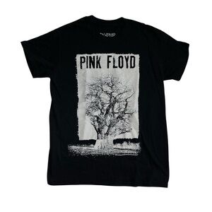 Pink Floyd band tee ★